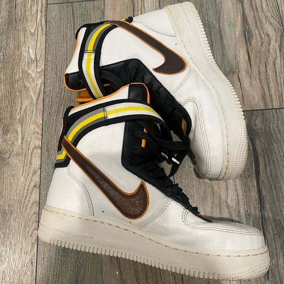 Nike x Riccardo Tisci Givenchy Air Force 1 Hi Sp 'White Baroque Brown' - Picture 1 of 7
